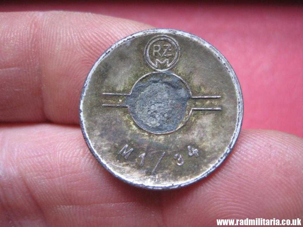 & WW2 original German NSDAP enamel membership BADGE marked: RZM M1/34 Karl Wurster, Markneukirchen. - Image 3