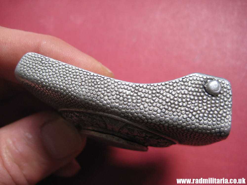 & WW2 German Police BELT BUCKLE made of aluminum, maker: CTD Christian Theodor DICKE. - Image 6