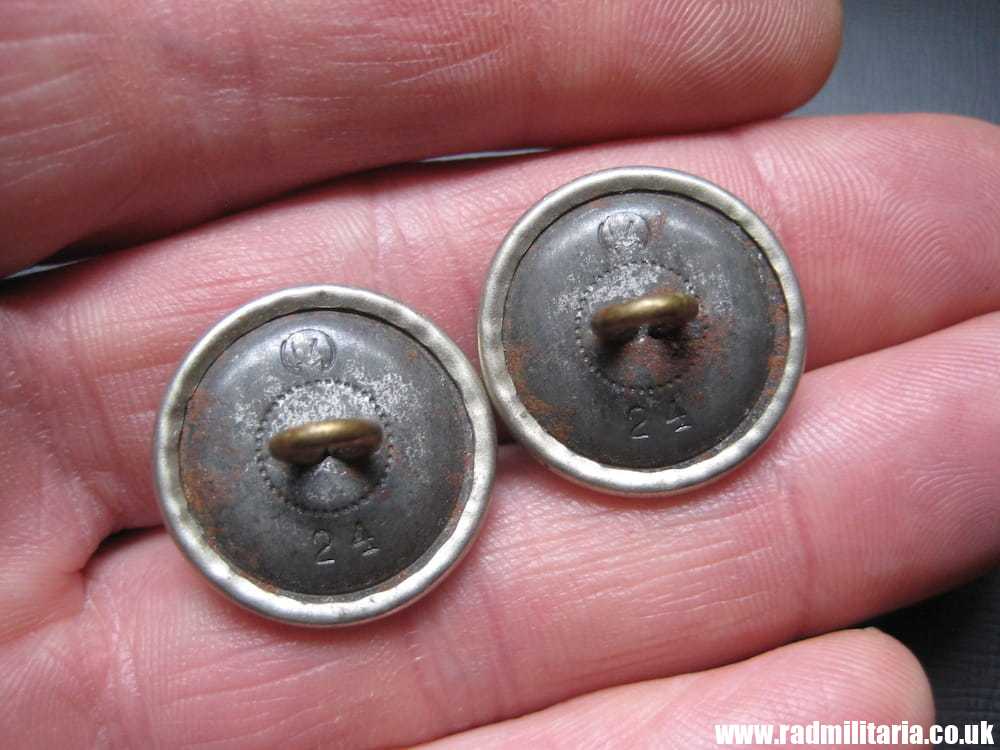 & WW2 PAIR of German NSDAP BUTTONS with eagle, rare RZM marks: RZM 24. - Image 8