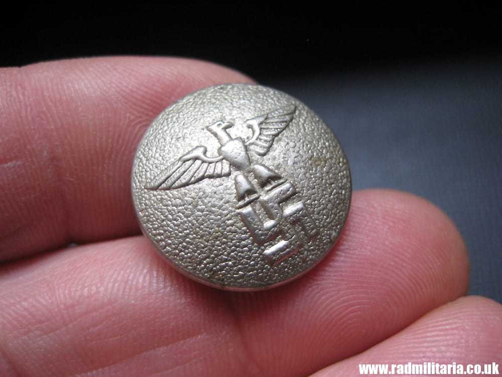 & WW2 PAIR of German NSDAP BUTTONS with eagle, rare RZM marks: RZM 24. - Image 13