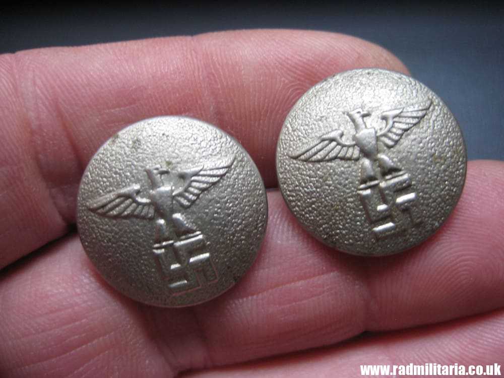 & WW2 PAIR of German NSDAP BUTTONS with eagle, rare RZM marks: RZM 24. - Image 15