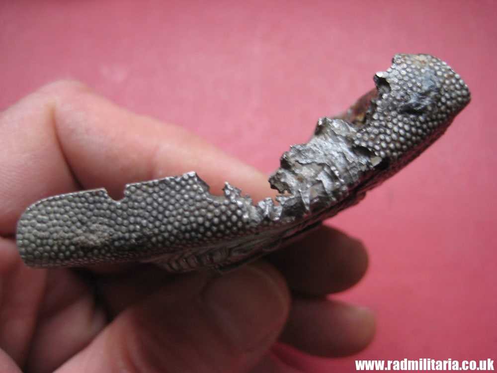 & WW2 original German RAD BELT BUCKLE made of aluminum, marked: N&H 37. metal detecting find. - Image 8