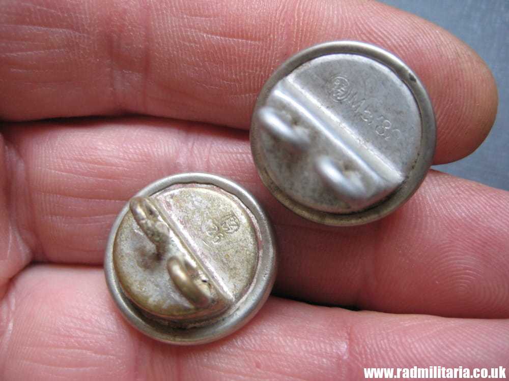 & WW2 German NSDAP BUTTONS with eagle - A PAIR, good condition - BELT HANGERS. - Image 4