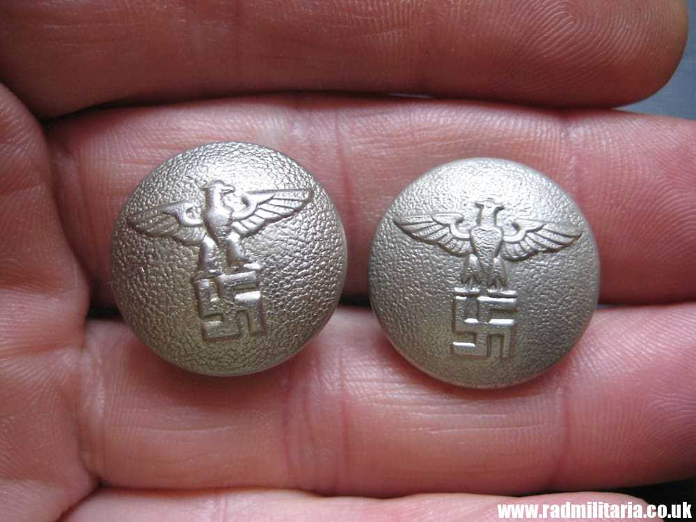 & WW2 German NSDAP BUTTONS with eagle - A PAIR, good condition - BELT HANGERS. - Image 5