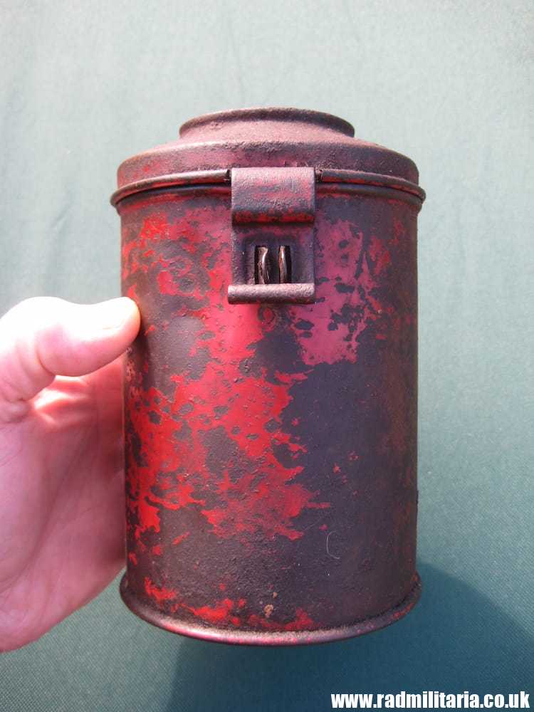 & WW2 German DONATION MONEY TIN made of steel - 1941. 100% Genuine !! - Image 3