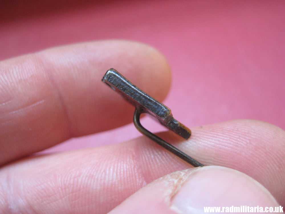 & original German PIN BADGE - NSRL with maker marks. - Image 5