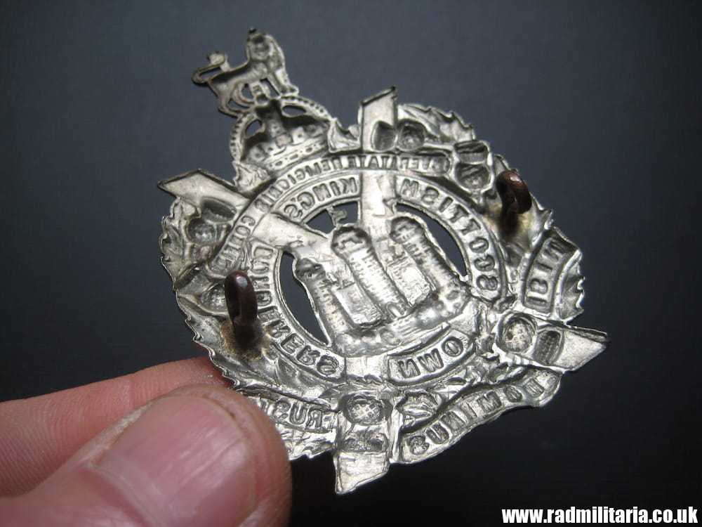 & WW1 British Scottish badge: British Military Cap Badge The SCOTTISH KINGS BORDERERS OWN - genuine. - Image 4