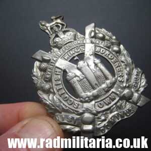 & WW1 British Scottish badge: British Military Cap Badge The SCOTTISH KINGS BORDERERS OWN - genuine.