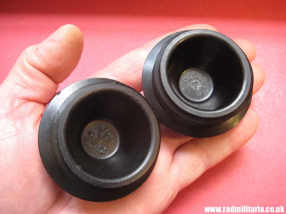 & WW2 original German BAKELITE Transportation CAPS set of 2 - genuine ! - Image 2