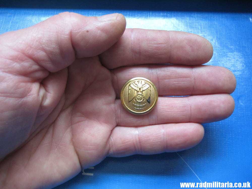 & WW2 original German diplomatic BUTTON marked: "ASSMANN & SOHNE Ludenscheid" - good condition. RARE !!! - Image 5