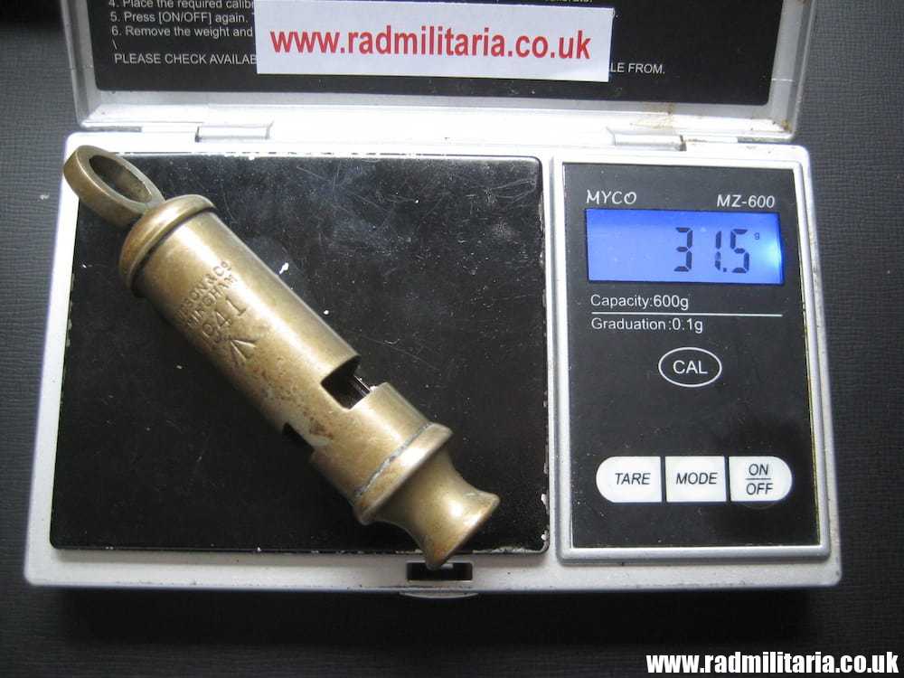 & WW2 original British MILITARY WHISTLE with date 1941 & Broad Arrow mark, maker: J. HUDSON B-ham. - Image 10