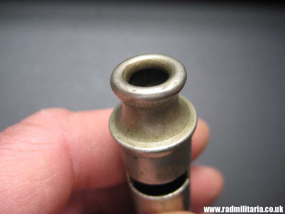 & WW2 original British MILITARY WHISTLE with date 1943 & Broad Arrow mark, maker: J. HUDSON B-ham - Image 9
