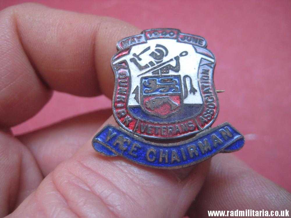 & post WW2 original ENAMEL BADGE - 1940 DUNKIRK Veterans Associacion - VICE CHAIRMAN - Image 2