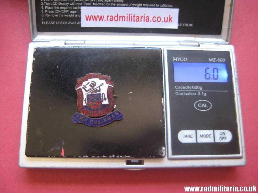 & post WW2 original ENAMEL BADGE - 1940 DUNKIRK Veterans Associacion - VICE CHAIRMAN - Image 9