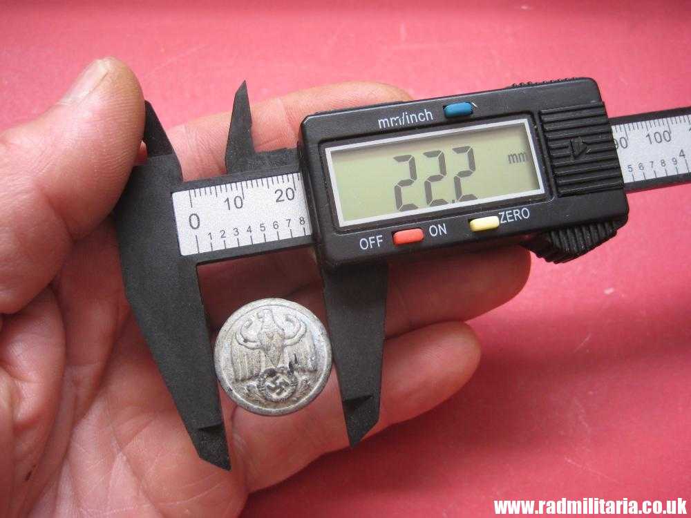 & WW2 original German diplomatic officer's BUTTON, metal detecting find. - Image 10