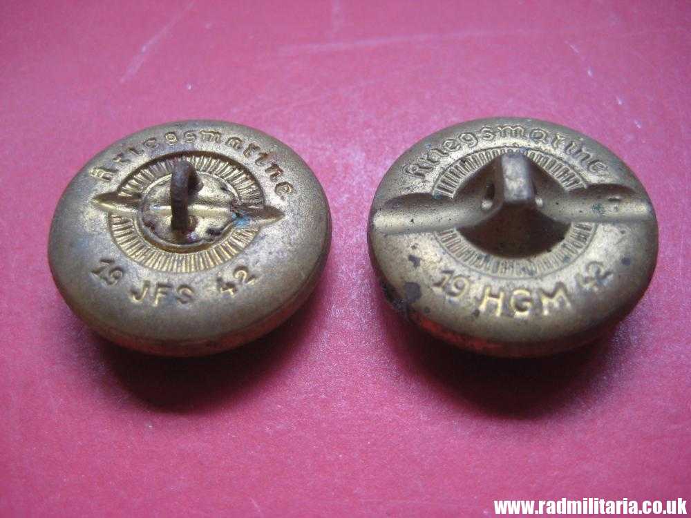 & WW2 German KRIEGSMARINE Glass BUTTONS - SET of 2, different patterns & makers 1942 - Image 6