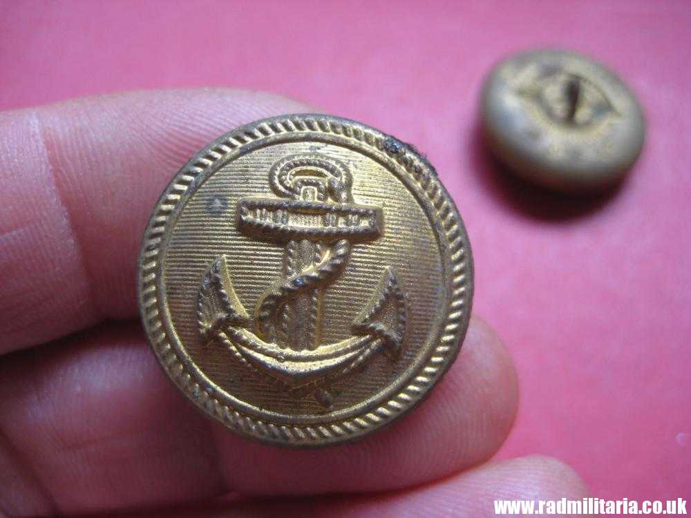 & WW2 German KRIEGSMARINE Glass BUTTONS - SET of 2, different patterns & makers 1942 - Image 10