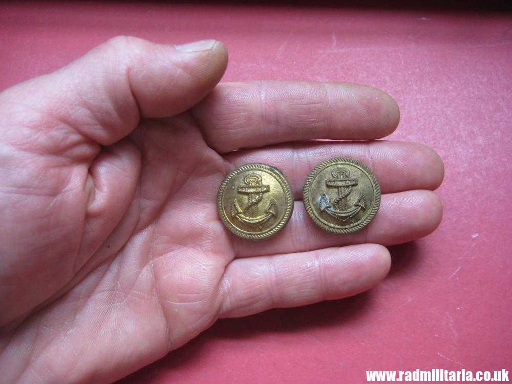 & WW2 German KRIEGSMARINE Glass BUTTONS - SET of 2, different patterns & makers 1942 - Image 11