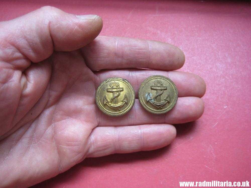 & WW2 German KRIEGSMARINE Glass BUTTONS - SET of 2, different patterns & makers 1942 - Image 15