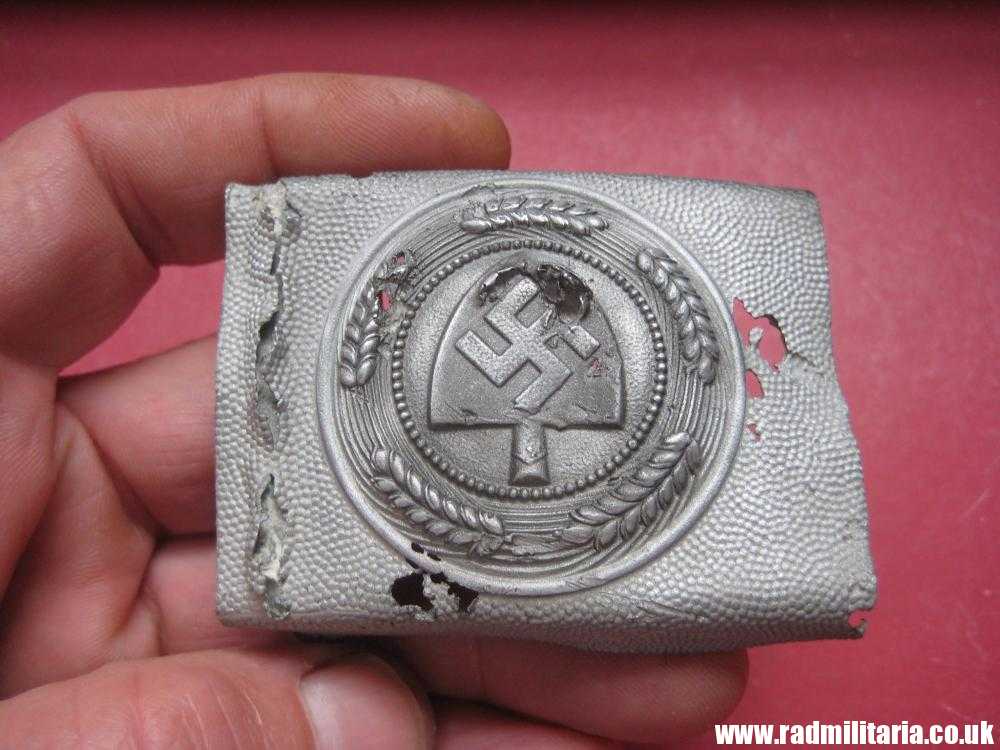 & WW2 original German RAD BELT BUCKLE made of aluminum, marked: 39. metal detecting find.
