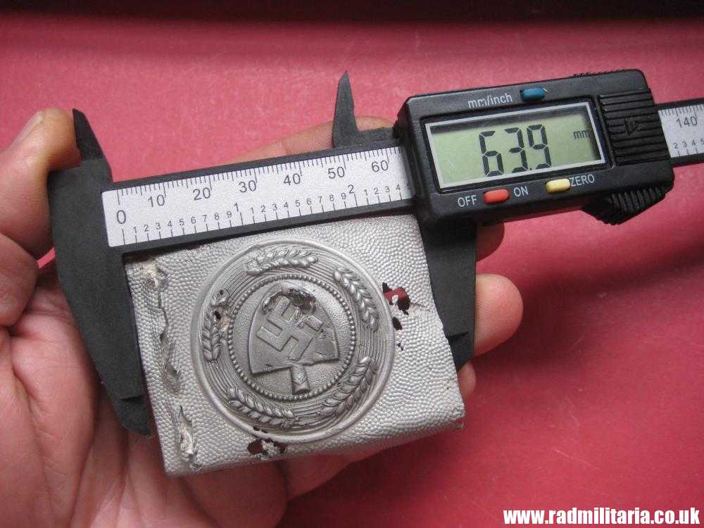 & WW2 original German RAD BELT BUCKLE made of aluminum, marked: 39. metal detecting find. - Image 13