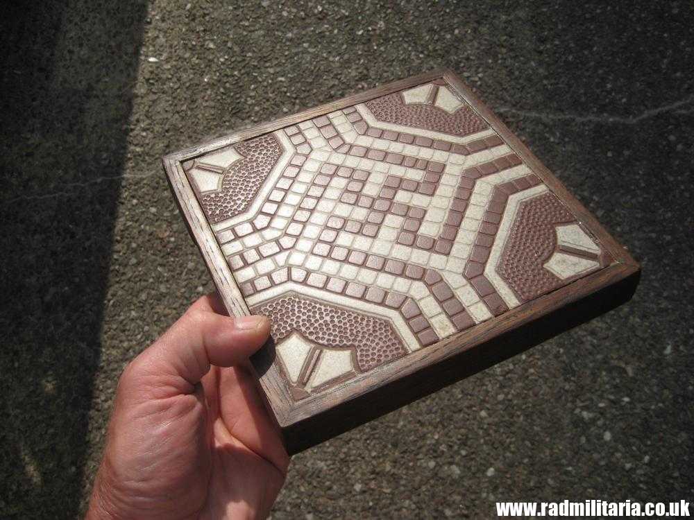 & Original old German FLOOR TILE with SWASTIKA in oak frame. Best German maker: Villeroy & Boch Mettlach XIIII - Rare !! - Image 4