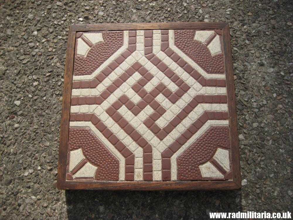 & Original old German FLOOR TILE with SWASTIKA in oak frame. Best German maker: Villeroy & Boch Mettlach XIIII - Rare !! - Image 5