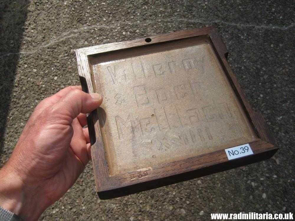 & Original old German FLOOR TILE with SWASTIKA in oak frame. Best German maker: Villeroy & Boch Mettlach XIIII - Rare !! - Image 12