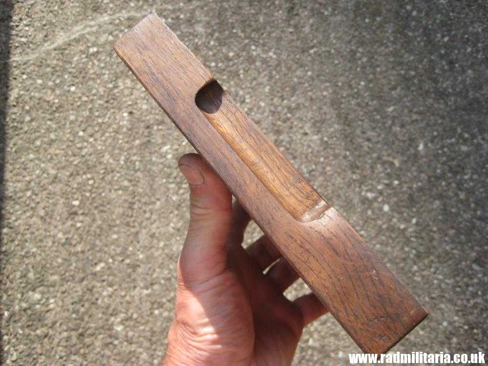 & Original old German FLOOR TILE with SWASTIKA in oak frame. Best German maker: Villeroy & Boch Mettlach VI - Rare !! - Image 10