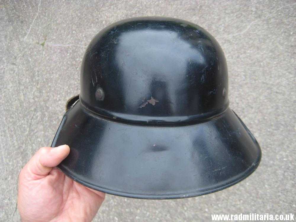 & original WW2 German steel helmet LUFTSCHUTZ "Gladiator" HELMET with liner. - Image 9