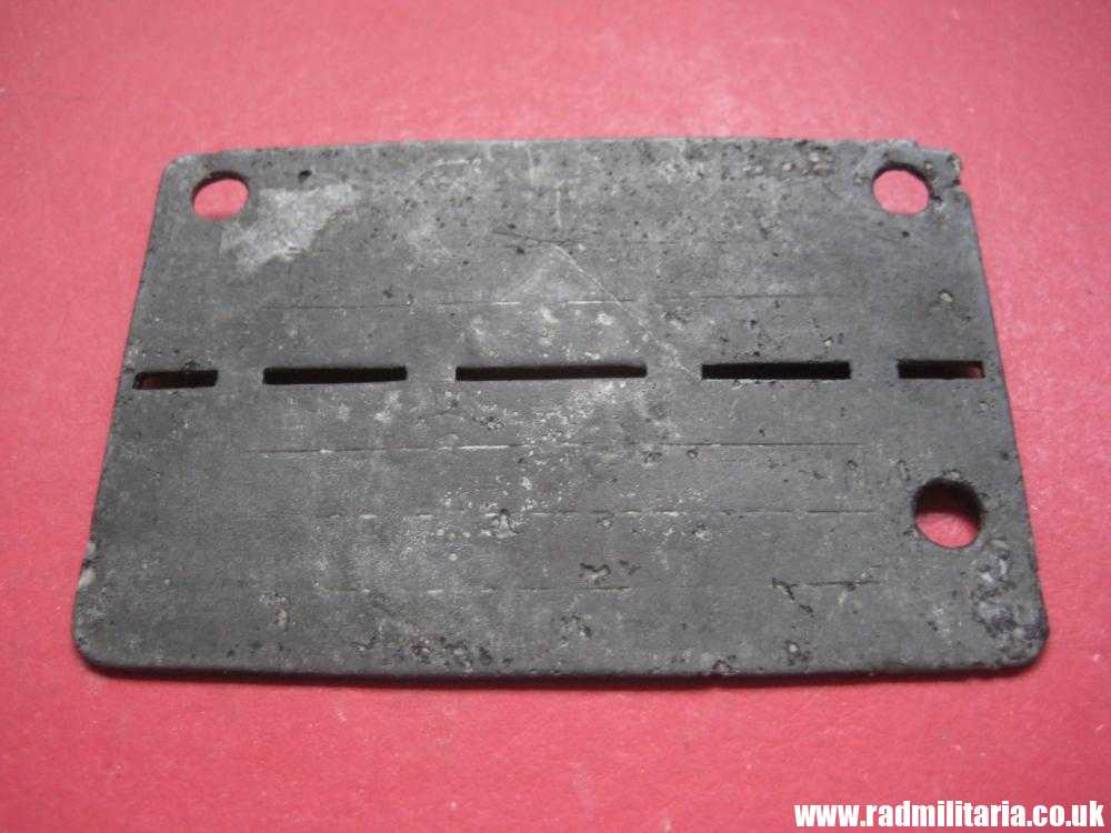 & WW2 original German POW DOG TAG – ID DISC: Kr. Gef. Lager Ziegenhain 43 771, from metal detecting. - Image 5