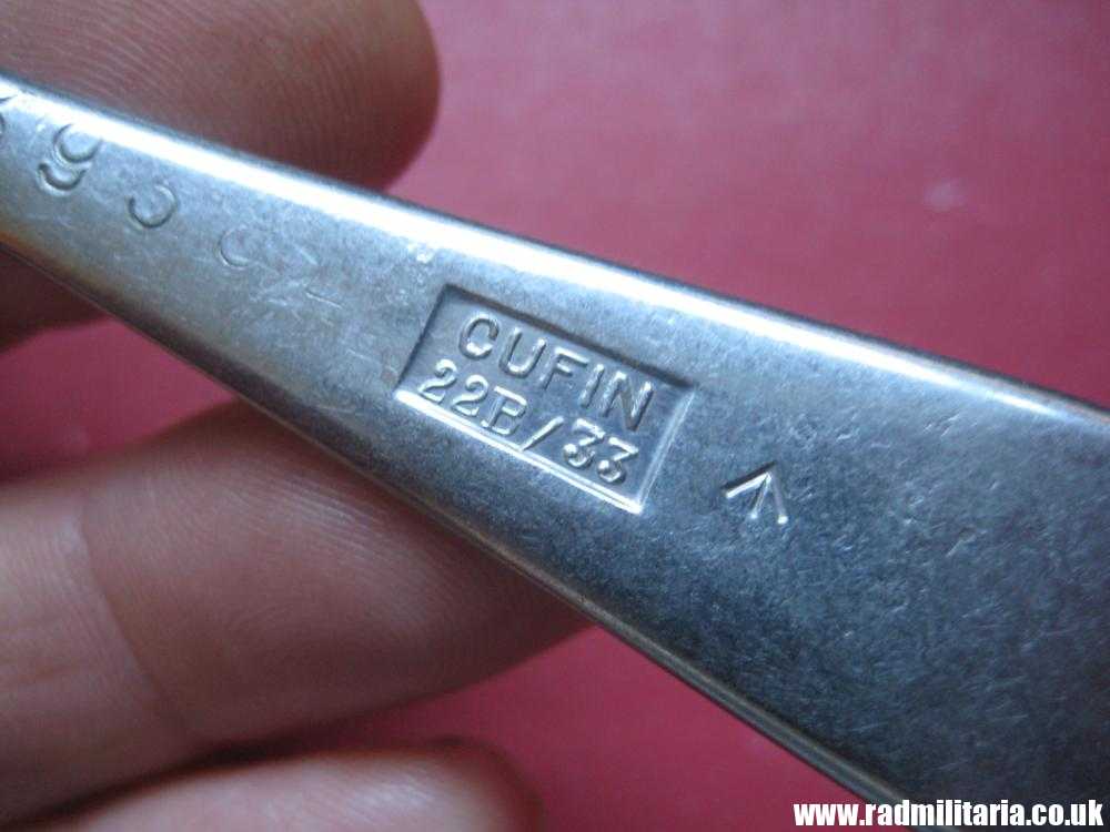 & WW2? British Army SPOON with no date maker: CUFIN 22B/33 /I\. and soldier's no. 3139382. - Image 5