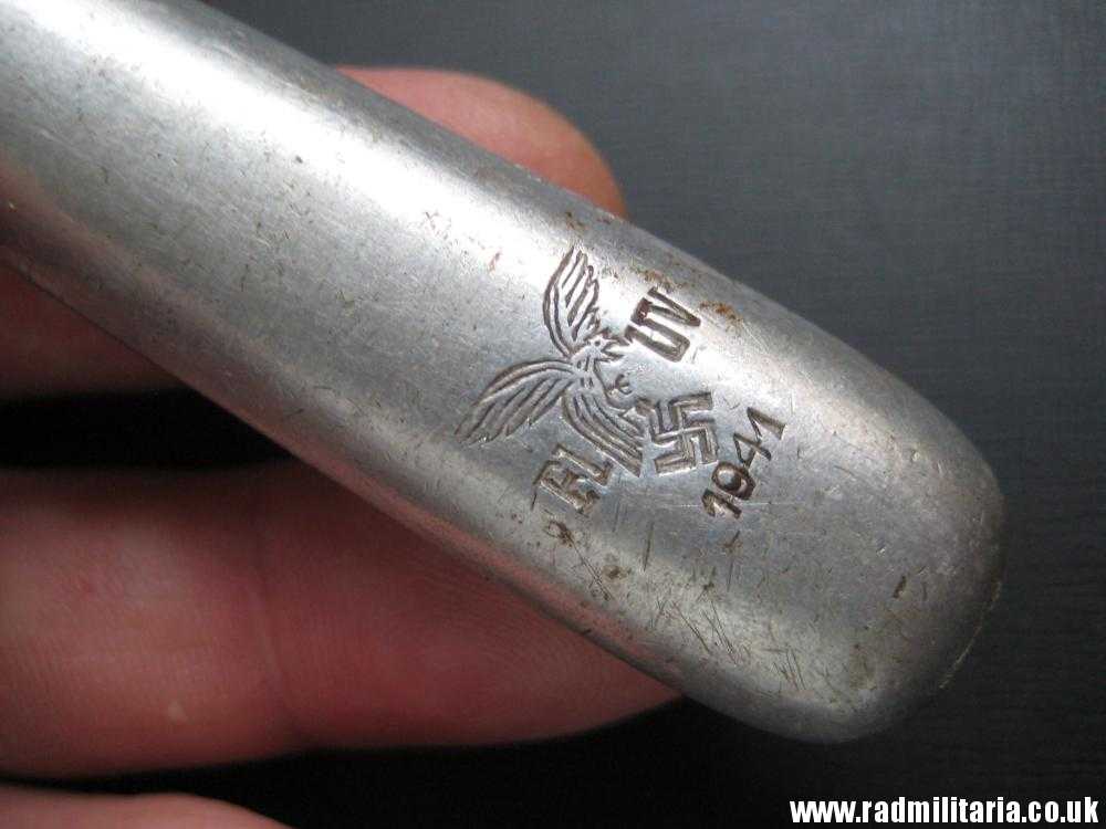& WW2 original German BUTTER KNIFE with Luftwaffe Eagle Fl UV - 1941 in poor condition, as found. - Image 6