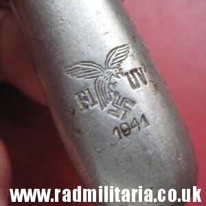 & WW2 original German BUTTER KNIFE with Luftwaffe Eagle Fl UV - 1941 in poor condition, as found.