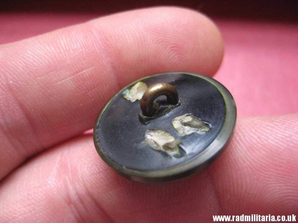 & WW2 German green bakelit forestry EAGLE BUTTON, rare !! - Image 5