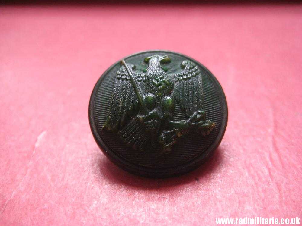 * & WW2 German green bakelit forestry EAGLE BUTTON, rare !! - Image 4