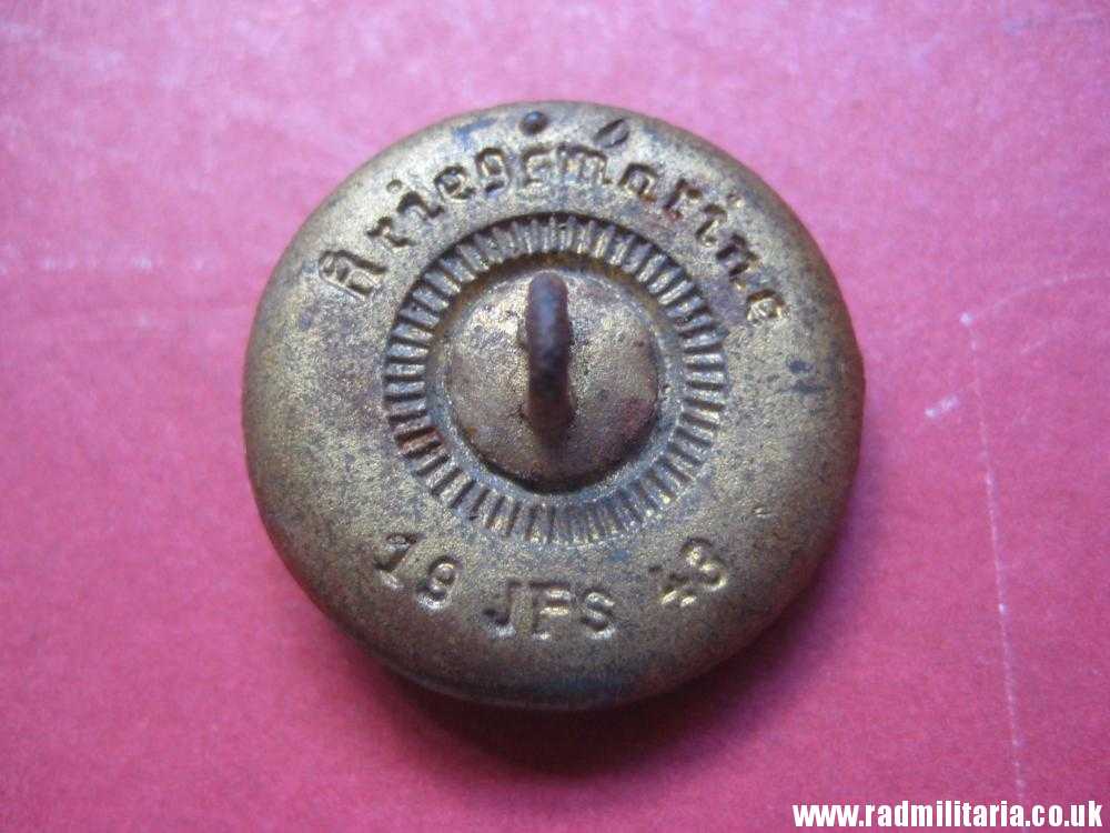 & WW2 German KRIEGSMARINE GLASS BUTTON with maker marks - J.F.S. 1943. - Image 3