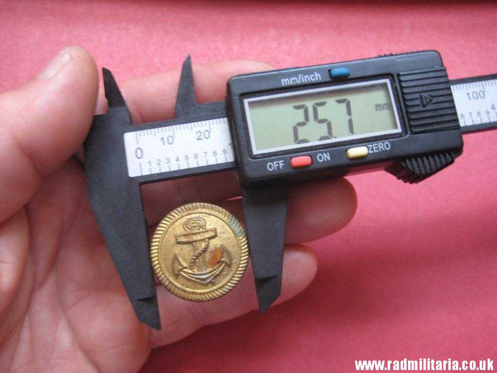 & WW2 German KRIEGSMARINE GLASS BUTTON with maker marks - J.F.S. 1943. - Image 8