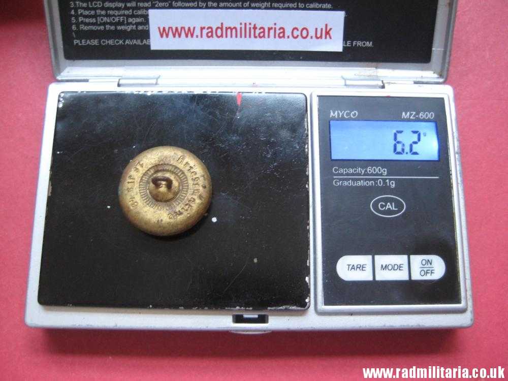 & WW2 German KRIEGSMARINE GLASS BUTTON with maker marks - J.F.S. 1943. - Image 7