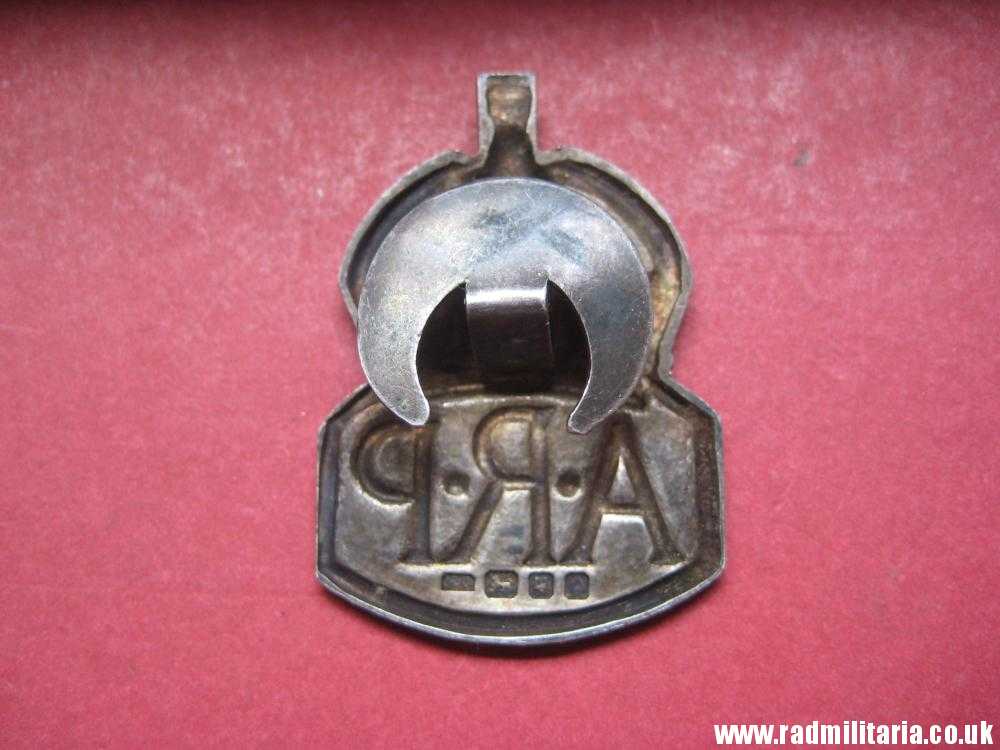 & WW2 original solid silver British BADGE: ARP, made in London 1936. - Image 3