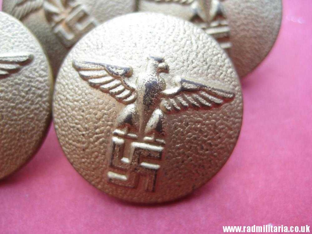 & WW2 SET of 7 German large size NSDAP BUTTONS with eagle RZM M5/216/17 - genuine. - Image 6