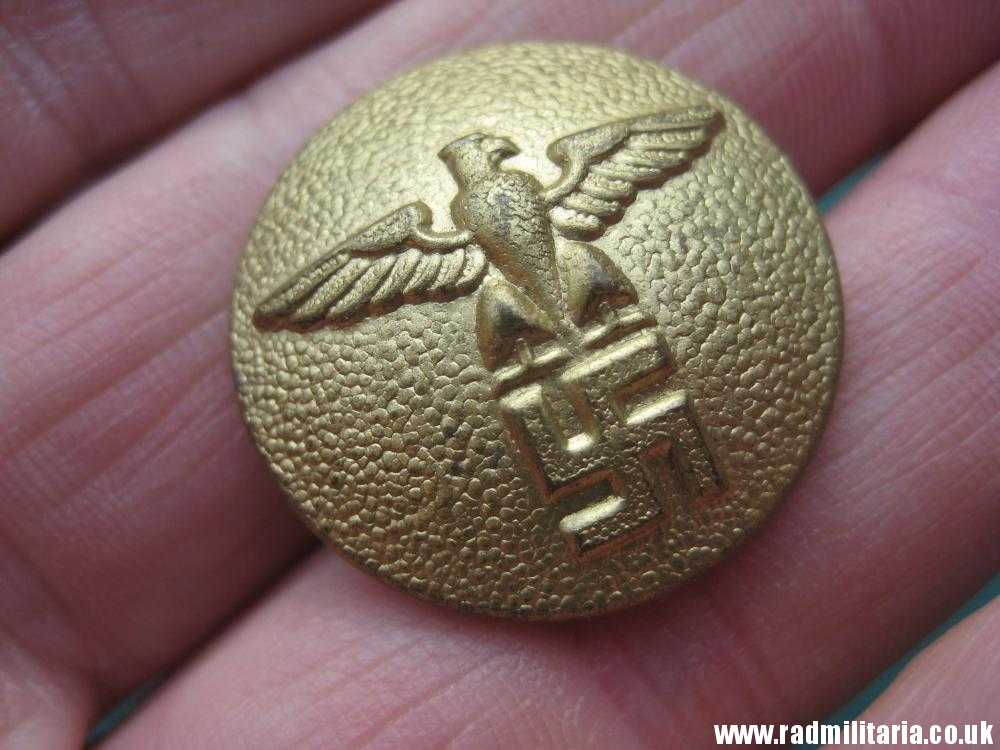 & WW2 SET of 7 German large size NSDAP BUTTONS with eagle RZM M5/216/17 - genuine. - Image 31