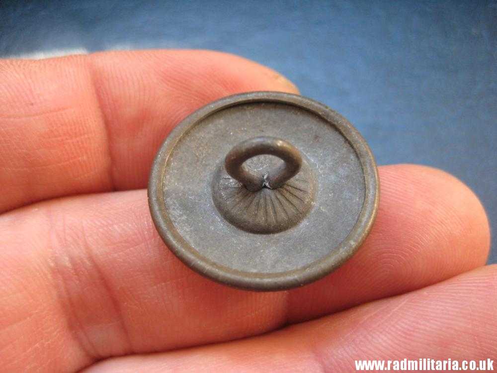 & WW2 German metal BUTTON with EAGLE, Deutsche Reichsbahn? - Image 13