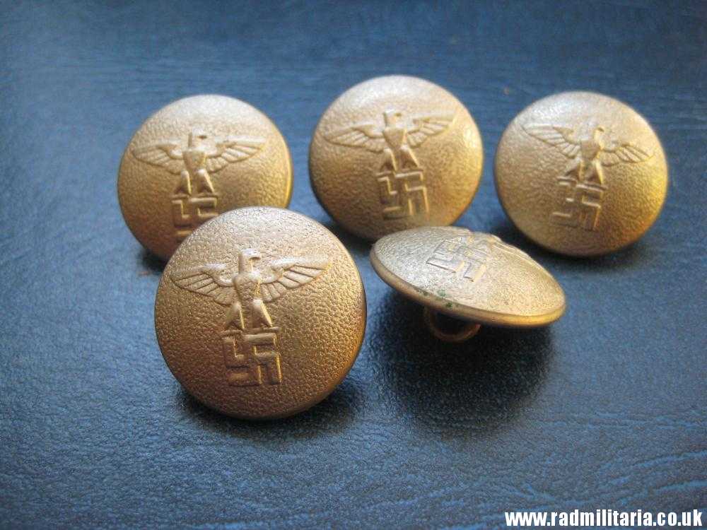 & WW2 SET of 5 German NSDAP BUTTONS with eagle, marks: RZM Assmann & Sohne - genuine - Image 2