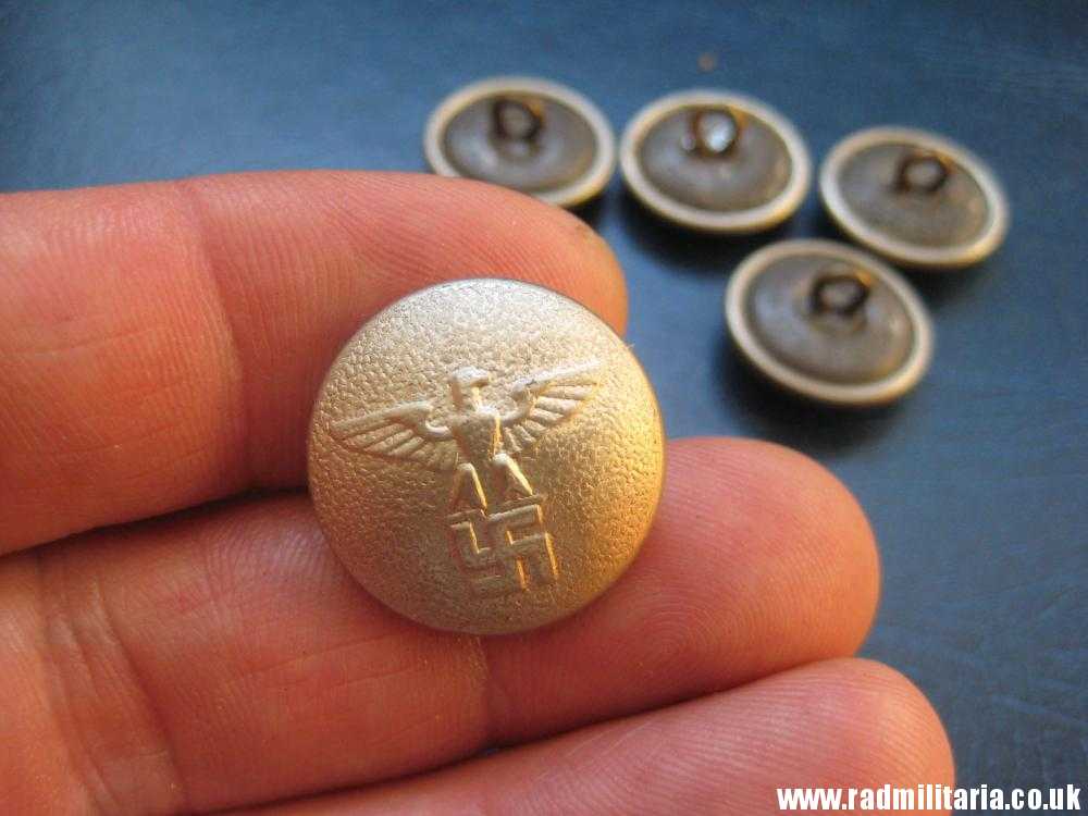 & WW2 SET of 5 German NSDAP BUTTONS with eagle, marks: RZM Assmann & Sohne - genuine - Image 14