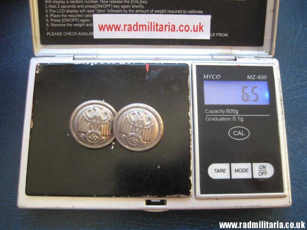 & WW2 SET of 2 German silver color diplomatic BUTTONS marked: "BS" - genuine. - Image 5