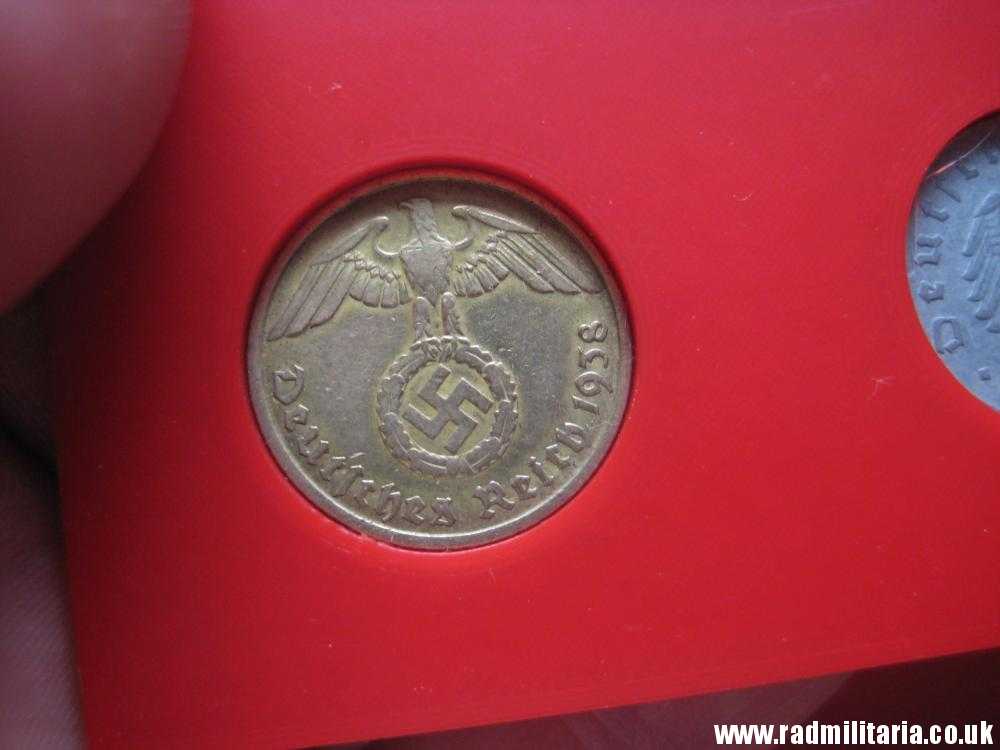 & Set of 11 original WW2 German COINS with EAGLE 1935 - 1944 in used condition with plastic cover (no.8) - Image 23