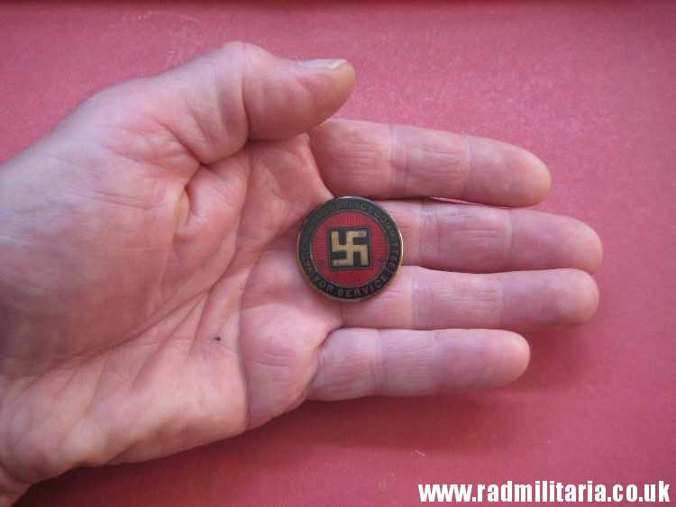 & original old British ENAMEL BADGE with swastika - National War Savings Committee, maker: FATTORINI BIRMINGHAM LTD - Image 9