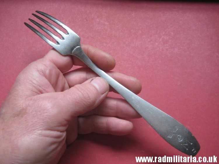 & WW2 German KRIEGSMARINE FORK stainless steel marked: "M", 3rd REICH CUTLERY. rare !! - Image 5