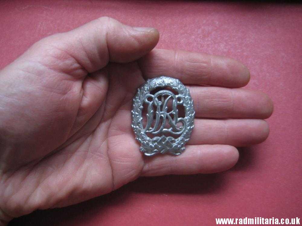 & WW2 German DRL BADGE with maker marks SILVER CLASS, good condition.